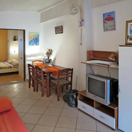 Dom wakacyjny Holiday Home Karlo - Nin116 *